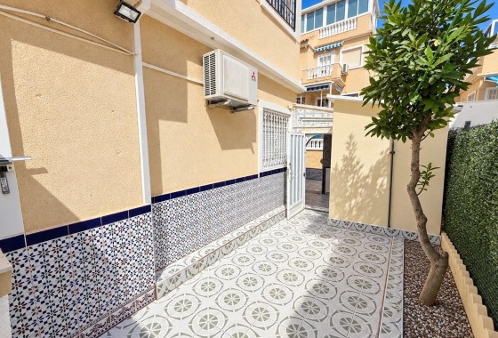 Herverkoop - Appartement / Flat -
Torrevieja - Torreblanca