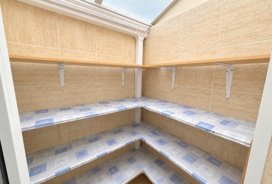 Herverkoop - Appartement / Flat -
Torrevieja - Torreblanca