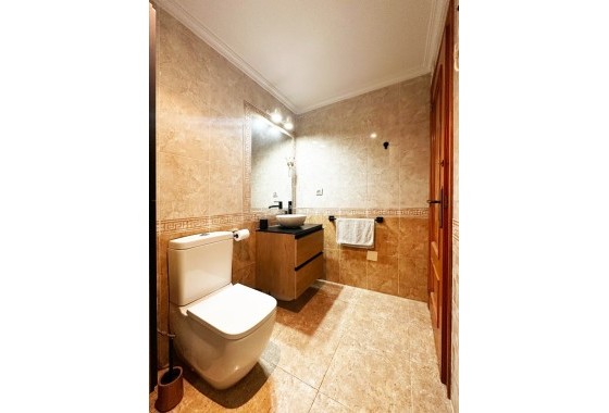 Herverkoop - Appartement / Flat -
Orihuela Costa - Aguamarina