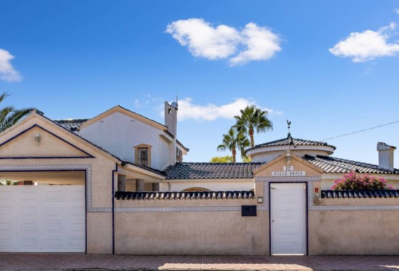 Herverkoop - Vrijstaande Villa -
Ciudad Quesada - Rojales - Ciudad Quesada