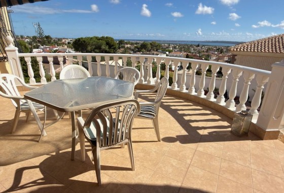 Herverkoop - Vrijstaande Villa -
Ciudad Quesada - Rojales - Ciudad Quesada