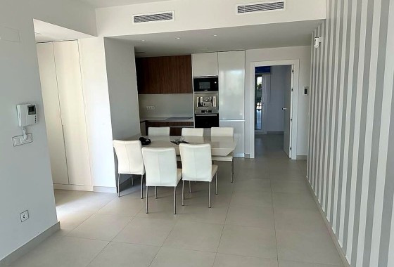 Herverkoop - Appartement / Flat -
Torrevieja - Torreta florida