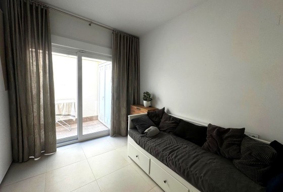 Herverkoop - Appartement / Flat -
Torrevieja - Torreta florida