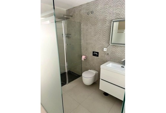 Herverkoop - Appartement / Flat -
Torrevieja - Torreta florida
