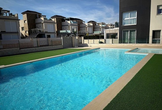 Herverkoop - Appartement / Flat -
Torrevieja - Torreta florida