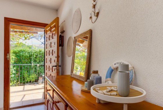Herverkoop - Appartement / Flat -
Torrevieja - Los Balcones
