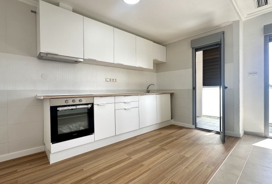 Herverkoop - Appartement / Flat -
Torrevieja