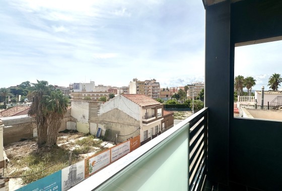 Herverkoop - Appartement / Flat -
Torrevieja