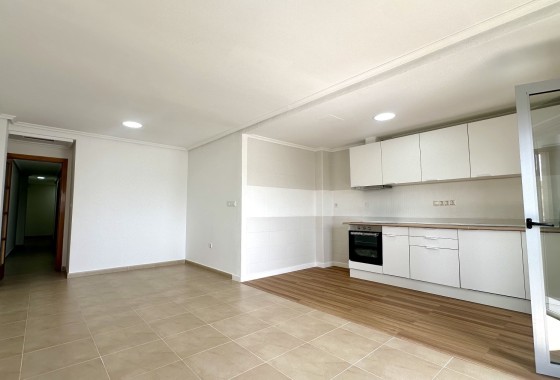 Herverkoop - Appartement / Flat -
Torrevieja