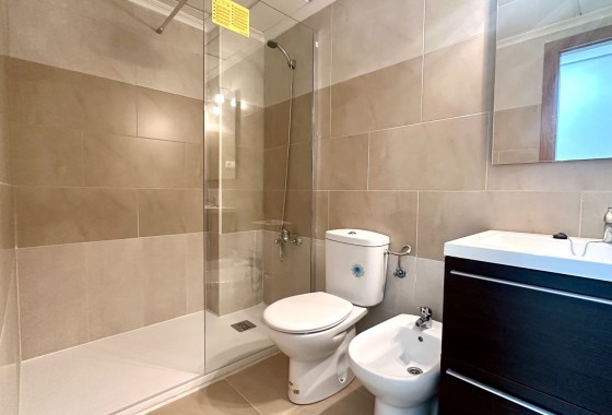 Herverkoop - Appartement / Flat -
Torrevieja