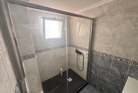 Resale - Apartment / Flat -
Almoradí