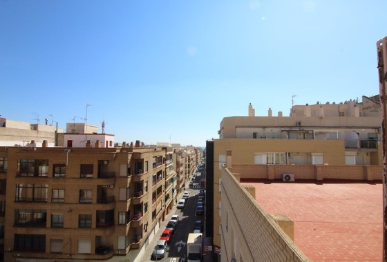 Resale - Apartment / Flat -
Torrevieja