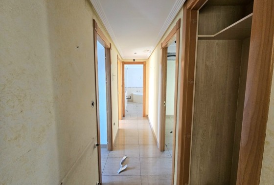 Herverkoop - Appartement / Flat -
Torrevieja - Torrevieja Centro