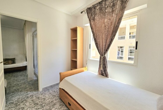 Herverkoop - Appartement / Flat -
Torrevieja
