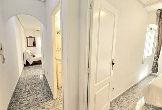 Herverkoop - Appartement / Flat -
Torrevieja