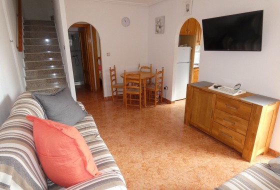 Herverkoop - Rijhuis -
Cabo Roig