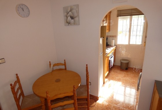 Herverkoop - Rijhuis -
Cabo Roig