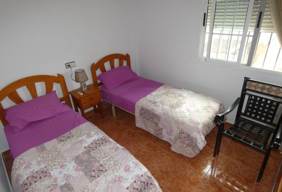 Herverkoop - Rijhuis -
Cabo Roig