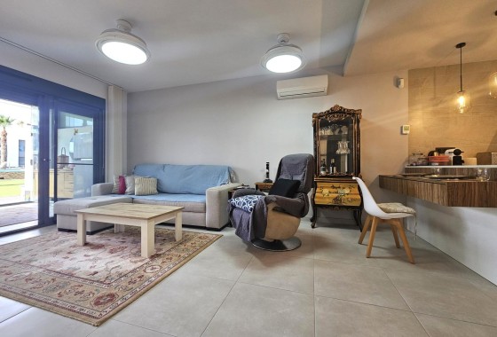 Sprzedaż - Apartament / Mieszkanie -
Guardamar del Segura - El Raso