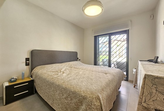 Sprzedaż - Apartament / Mieszkanie -
Guardamar del Segura - El Raso