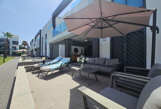 Sprzedaż - Apartament / Mieszkanie -
Guardamar del Segura - El Raso