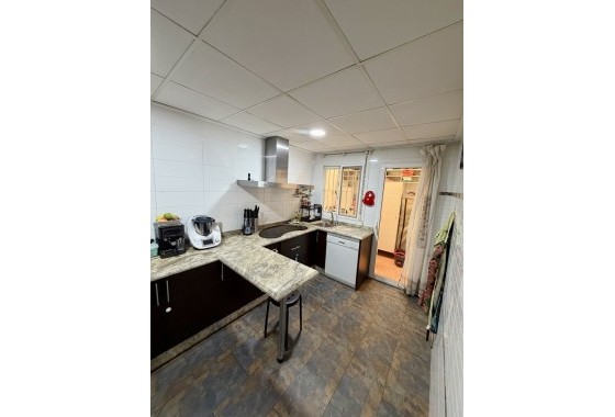 Herverkoop - Appartement / Flat -
Benferri - Inland