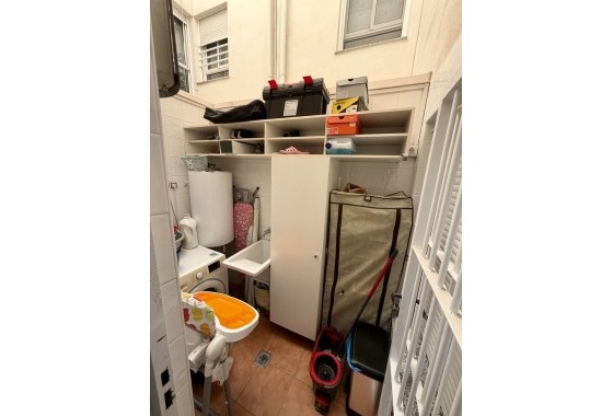 Herverkoop - Appartement / Flat -
Benferri - Inland