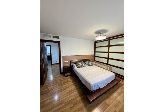 Herverkoop - Appartement / Flat -
Benferri - Inland