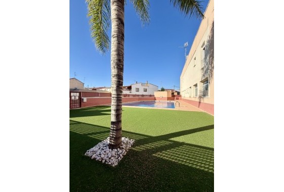 Herverkoop - Appartement / Flat -
Benferri - Inland