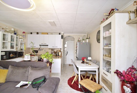 Herverkoop - Halfvrijstaande villa -
Torrevieja - San Luis
