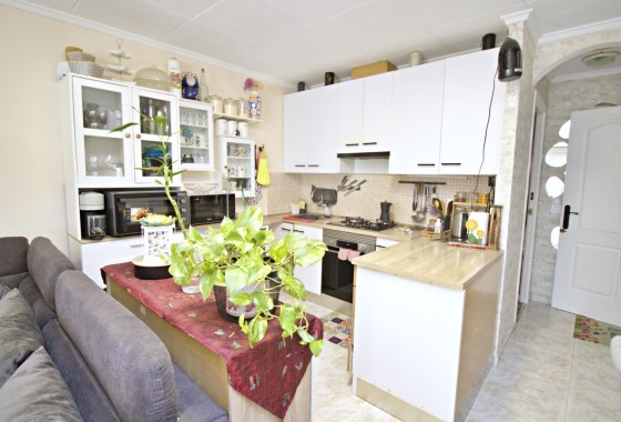 Herverkoop - Halfvrijstaande villa -
Torrevieja - San Luis