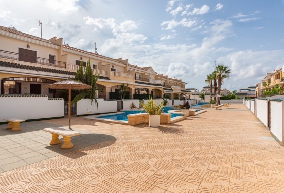 Herverkoop - Rijhuis -
Ciudad Quesada - Rojales - Lo Marabú