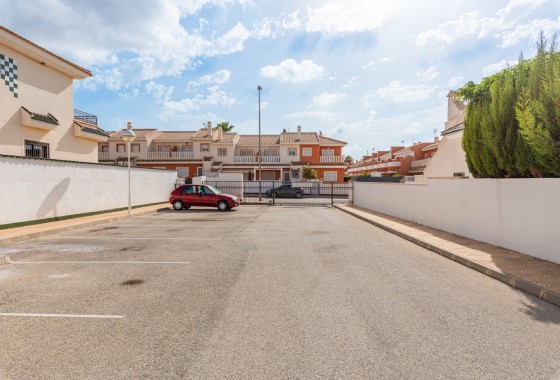 Herverkoop - Rijhuis -
Ciudad Quesada - Rojales - Lo Marabú