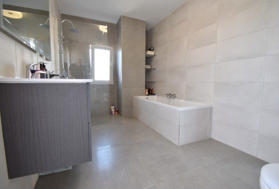 Herverkoop - Appartement / Flat -
Orihuela Costa - Las Filipinas