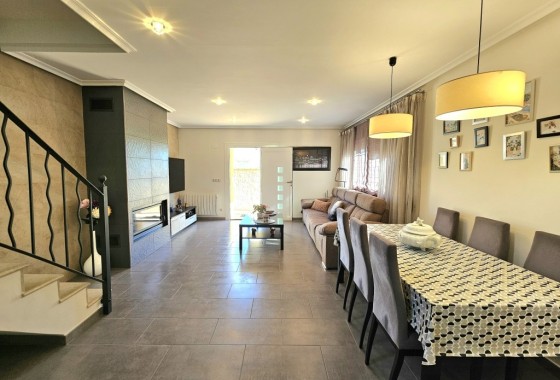 Venta - Chalet Independiente -
San Fulgencio