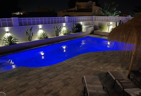 Venta - Chalet Independiente -
Ciudad Quesada - Rojales - Ciudad Quesada