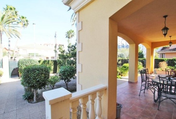 Resale - Detached Villa -
Elche - Altabix