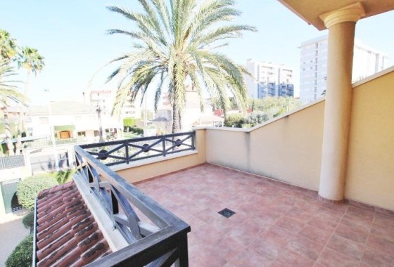 Resale - Detached Villa -
Elche - Altabix
