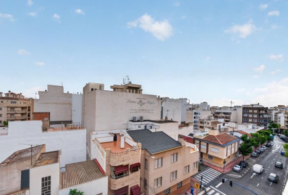 Sprzedaż - Apartament / Mieszkanie -
Torrevieja - torrevieja