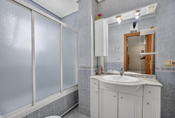 Sprzedaż - Apartament / Mieszkanie -
Torrevieja - torrevieja