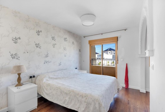 Herverkoop - Appartement / Flat -
Torrevieja - Los Balcones