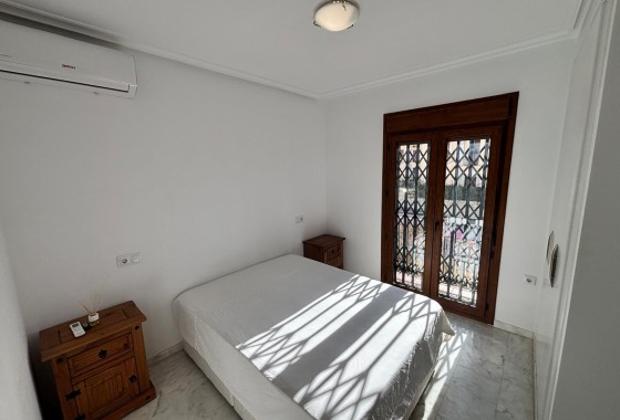 Wiederverkauf - Wohnung / Apartment -
La Rellana