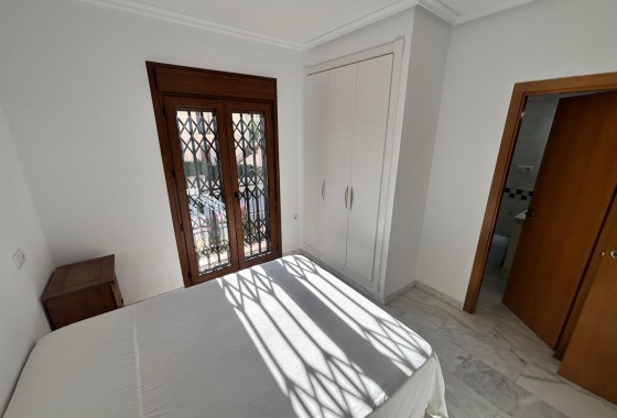 Wiederverkauf - Wohnung / Apartment -
La Rellana