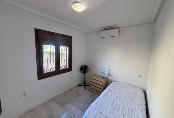 Wiederverkauf - Wohnung / Apartment -
La Rellana