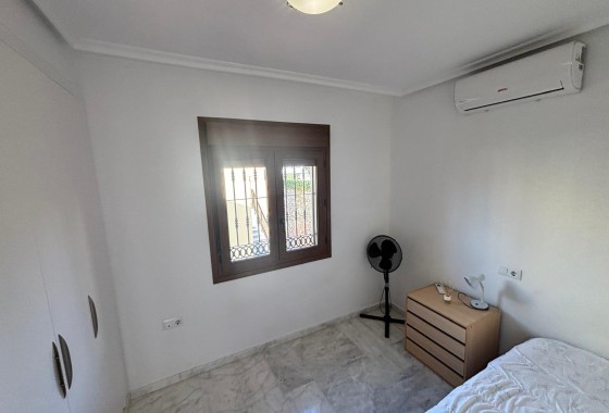 Wiederverkauf - Wohnung / Apartment -
La Rellana