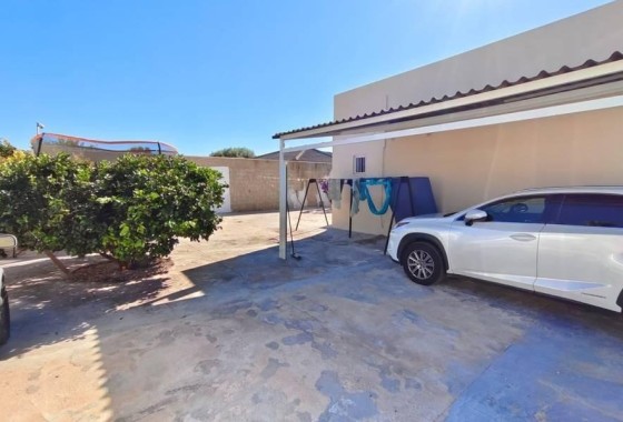Sprzedaż - Willa wolnostojąca -
Torrevieja - Torreta florida
