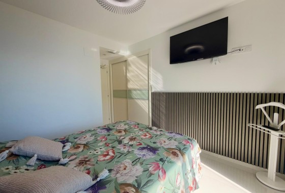 Herverkoop - Appartement / Flat -
Torrevieja - Punta Prima