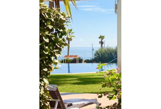 Herverkoop - Appartement / Flat -
Torrevieja - Punta Prima