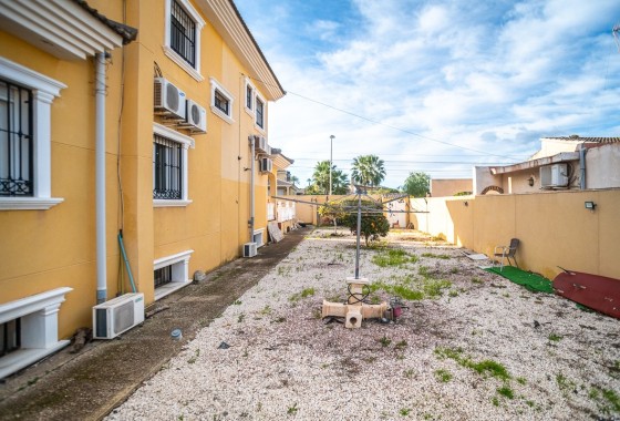 Herverkoop - Vrijstaande Villa -
Torrevieja - Los Balcones