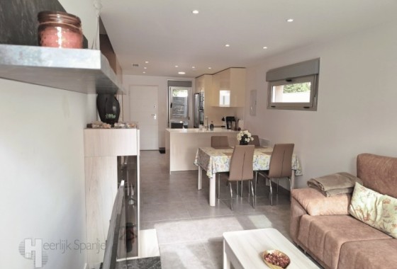 Herverkoop - Halfvrijstaande villa -
San Javier - Santiago de la Ribera
